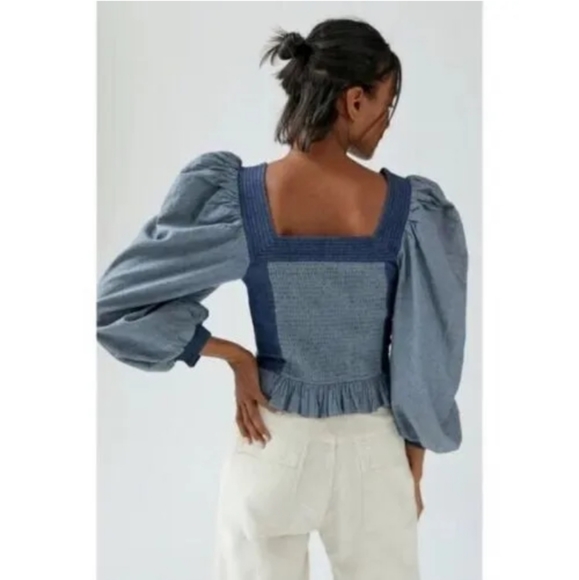 ANTHROPOLOGIE Love the Label Smocked Puff-Sleeve Denim Blouse Blue Top - SIZE M. - Picture 3 of 12